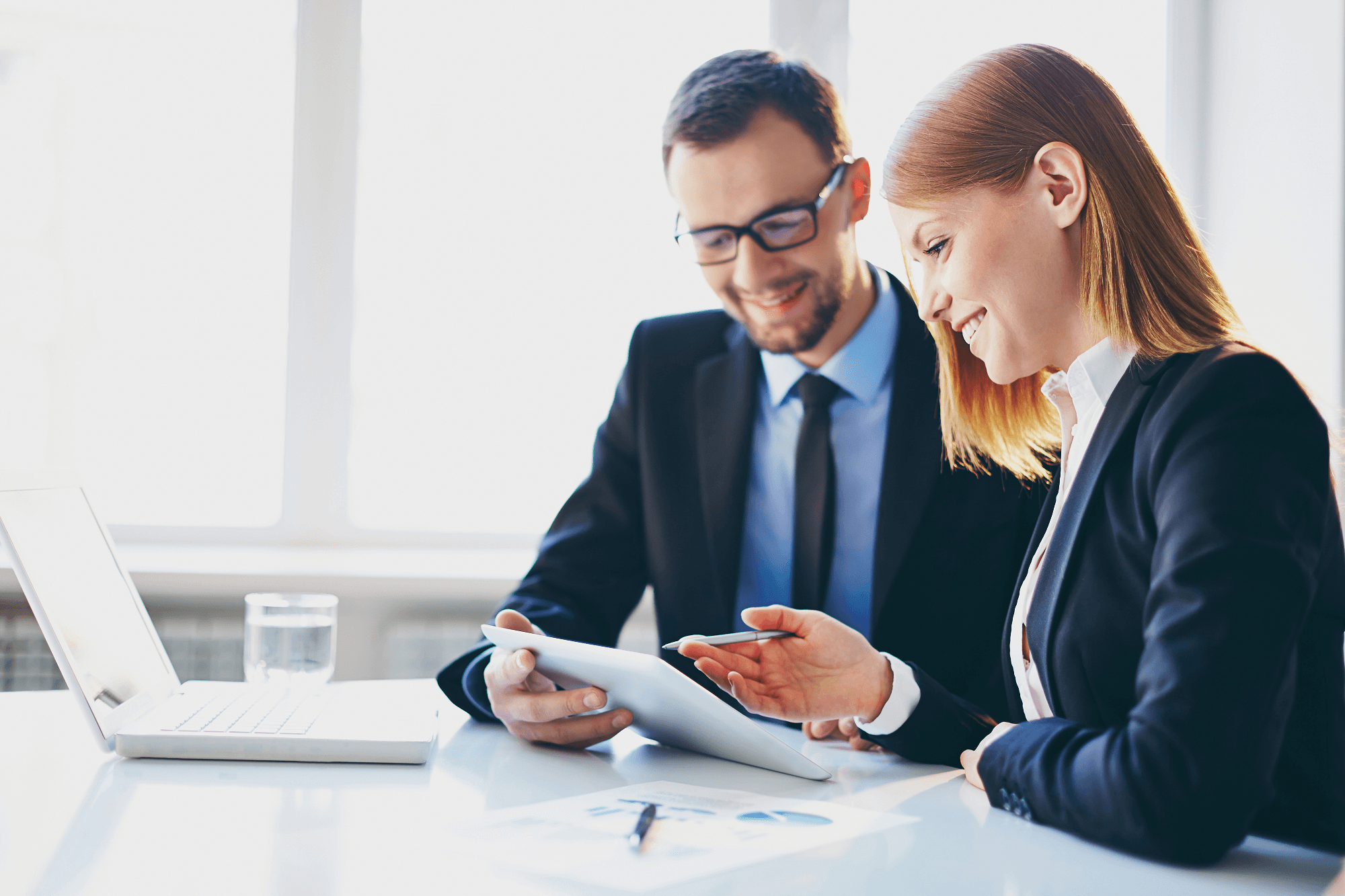 de BI & Analytics Guide™ de BI & Analytics Guide™