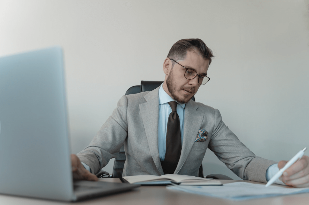 Zendesk CRM & Klant Interactie | Zendesk Sunshine en Zendesk Happyfox